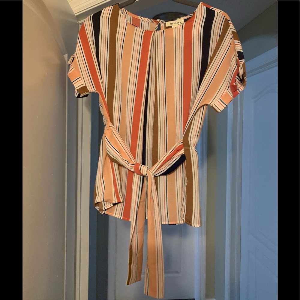 Front Tie Top